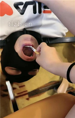 图片[17]_【馨雅】反绑/嘴叼高跟/虐乳/耳光/高跟踩踏/裸足深喉_HD绳艺资源