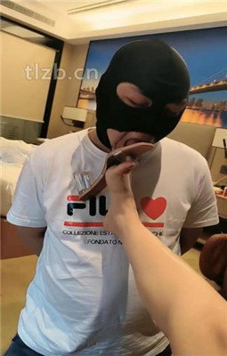 图片[19]_【孤傲女帝】长靴全体重踩踏_HD绳艺资源