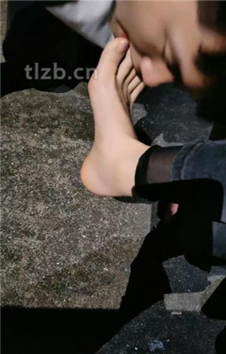 图片[10]_【嘉妮】深夜户外遛狗-闻鞋袜/踩狗爪【双视角版】_HD绳艺资源