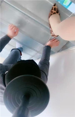 图片[10]_【缘彼大大】高跟肉丝踩狗/跪舔/圈养狗笼_HD绳艺资源