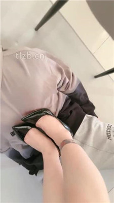 图片[4]_【领主老大】高跟踩踏碾/深喉插嘴/坐垫耳光【完整版】_HD绳艺资源