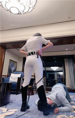 图片[10]_【简一】马术女教练-骑马爬行/训练/转胯/闻舔臭脚丫_HD绳艺资源