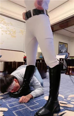 图片[18]_【简一】马术女教练-骑马爬行/训练/转胯/闻舔臭脚丫_HD绳艺资源