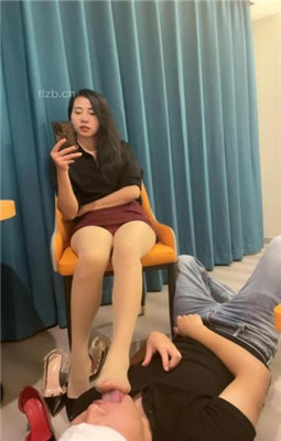 图片[10]_【Alice】数据线抽/肉丝高跟踩踏闻舔_HD绳艺资源