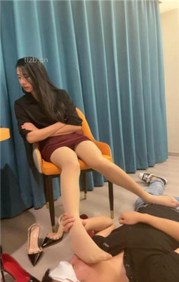 图片[14]_【Alice】数据线抽/肉丝高跟踩踏闻舔_HD绳艺资源