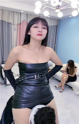 图片[19]_【麋鹿银儿】双S-骑马遛狗/训练/闻鞋/转胯/臭脚踩脸_HD绳艺资源