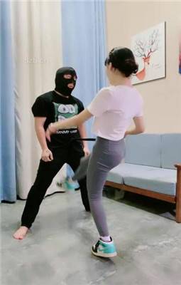【彼岸花】毯子的福利酸臭白袜 YC-230127-6