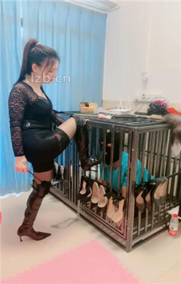 图片[3]_【木子大大】骑马/狗笼圈养/舔长靴黑丝/木乃伊绳艺技巧/嘴叼高跟_HD绳艺资源