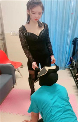 图片[16]_【木子大大】骑马/狗笼圈养/舔长靴黑丝/木乃伊绳艺技巧/嘴叼高跟_HD绳艺资源