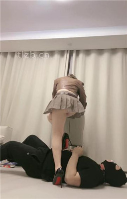 图片[9]_【领主老大】虐乳-高跟全体重踩踏-白袜塞嘴/腿绞窒息_HD绳艺资源