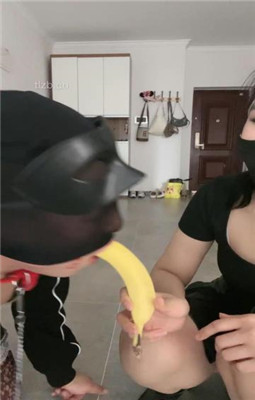 图片[10]_【露可】狂暴变态-鞭抽坐垫/靴底喂食【双视角版】_HD绳艺资源