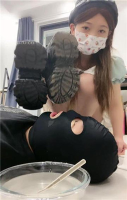 图片[7]_【樱子大人】人体擦鞋器/脚底喂食/皮鞋白袜/喝圣水【完整版】_HD绳艺资源