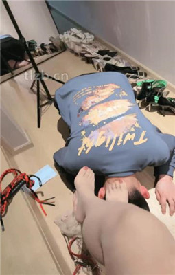 图片[11]_【时安】袜子塞嘴训练/舔多双脏鞋/臭脚捂脸_HD绳艺资源