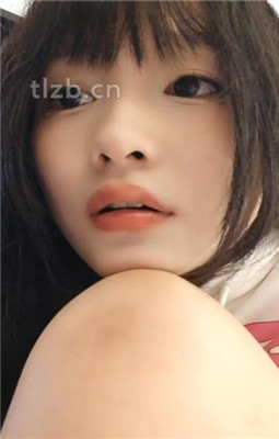 元老级狐狸女王黑丝肉丝坐脸踩头 bf23520