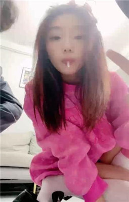 【惑心】白袜慢慢碾死