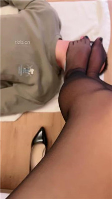 图片[20]_【米开朗】御姐S-高跟黑丝踢裆/踩踏专场_HD绳艺资源