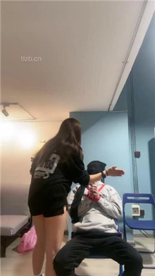 图片[6]_【暴荔姐姐】重度sp抽到狗跪地求饶_HD绳艺资源