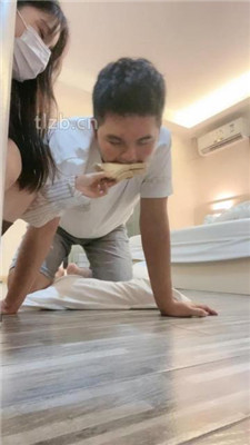 【香芋朱朱】长靴踩/人肉坐垫/踢踹/训练/白袜蹂躏_HD绳艺资源