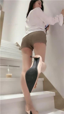 图片[4]_【一诺大小姐】第一视角-楼梯间-高跟美腿辱_HD绳艺资源