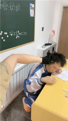 图片[4]_【桃幼幼】教室场景调-体罚猥琐学生狗_HD绳艺资源