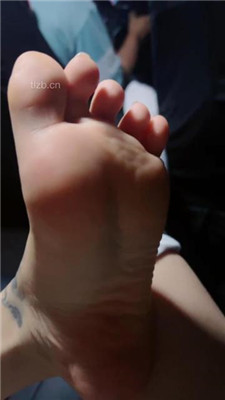 图片[6]_【不知名美女】长筒白袜车内开发司机_HD绳艺资源