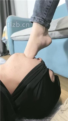 图片[8]_【稚主】狂抽耳光/虐乳/裸足插嘴_HD绳艺资源