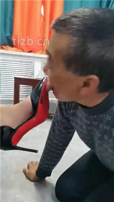 图片[7]_【冷御绳艺导师】重赏赐贱奴舔鞋底舔脚/浓痰吐满脸_HD绳艺资源