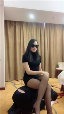 图片[4]_【蜜蜜骑士】高跟黑丝踩踏-骑马骑脖_HD绳艺资源