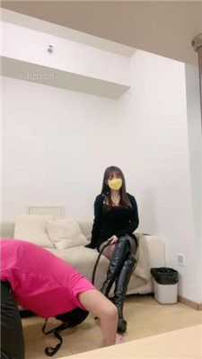 【优里】长靴重刑开发绿帽老公_HD绳艺资源