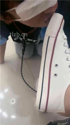 图片[16]_【领主老大】帆布鞋全体重踩踏/碾压狗爪_HD绳艺资源