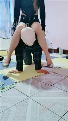 图片[11]_【软糖】长靴S-筷子+各种鞋子踩踏_HD绳艺资源