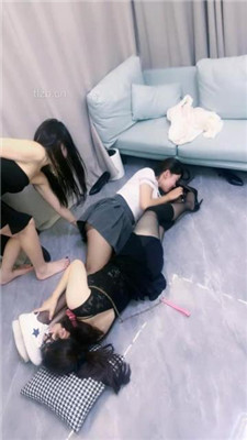 图片[12]_【北京嘟嘟】双母畜-奴下奴-对着鞋袜脚发骚【下】_HD绳艺资源