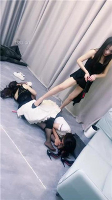 图片[13]_【北京嘟嘟】双母畜-奴下奴-对着鞋袜脚发骚【下】_HD绳艺资源