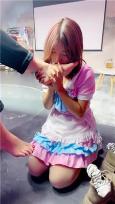 图片[7]_【惠子大大】母畜-舔裸足-脚耳光-球杆插嘴-口水_HD绳艺资源