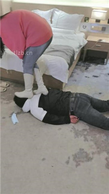 图片[14]_【萝卜S】双S-长靴高跟虐-踩踏-踢踹暴打【双视角完整版】_HD绳艺资源