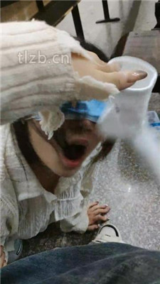 图片[15]_【爱可呀】教室开发素人S-母畜-跪舔多人多双脏鞋_HD绳艺资源