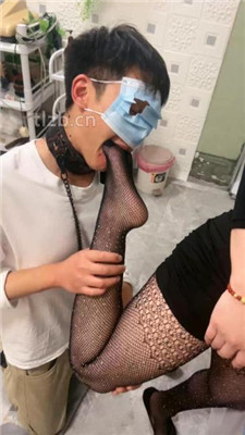 图片[16]_【木子大大】美容院技师黑网袜高跟虐奴_HD绳艺资源