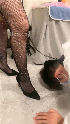 图片[18]_【木子大大】美容院技师黑网袜高跟虐奴_HD绳艺资源