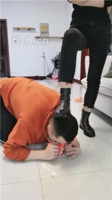 【珊瑚湾】Baby JK踹跺狗裆