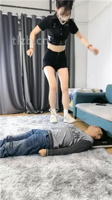 图片[5]_【诗琪】运动鞋白棉袜全体重踩踏_HD绳艺资源