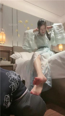 图片[13]_【漫漫】汉服女神-沉浸式踩踏辱_HD绳艺资源