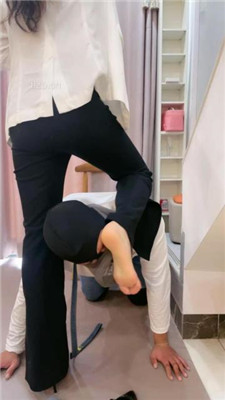 图片[19]_【嘉妮S】白领下班高跟虐家奴-滴蜡_HD绳艺资源