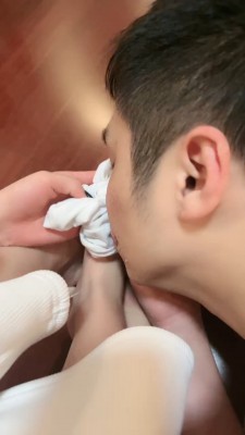 【桃幼幼】反绑艺术训练踩踏/骑马/洗脚水窒息 bf26361_HD绳艺资源