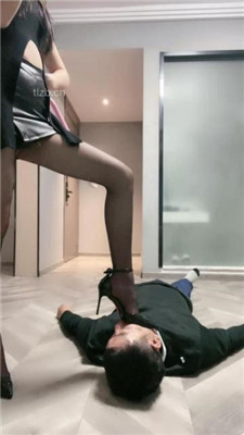 图片[17]_【cc.s】黑丝高跟-全体重踩踏-重度训练_HD绳艺资源