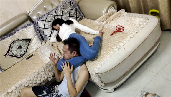 图片[3]_牛仔裤坐脸腿绞杀_HD绳艺资源