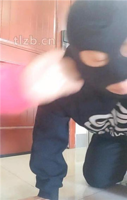 图片[9]_【吴迪】素人首调-语言羞辱-闻脚闻鞋舔脚_HD绳艺资源