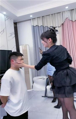 『奴隶岛』—[MagicIMirror 魔镜少女]—影姬古装玉足调,脚奴遭老罪 MM-230218