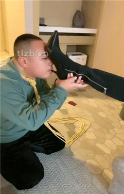 【妍主大大】下贱的清理器 YC-230220-6