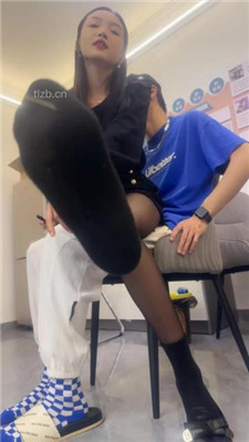 超颜美女一一 史上最暴躁最凶残无停歇爆踢踹裆 无死角 YC-230218-4