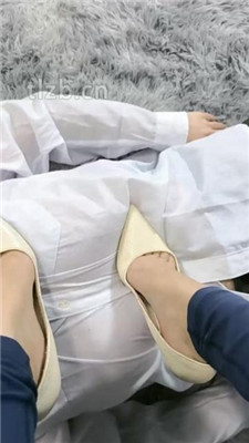 图片[17]_【梓S】高跟全体重踩踏/裸足蹂躏脸_HD绳艺资源